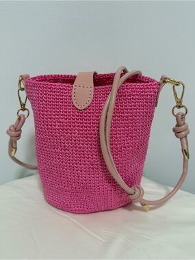 Handmade Pink Woven Bucket Bag Crossbody Bag